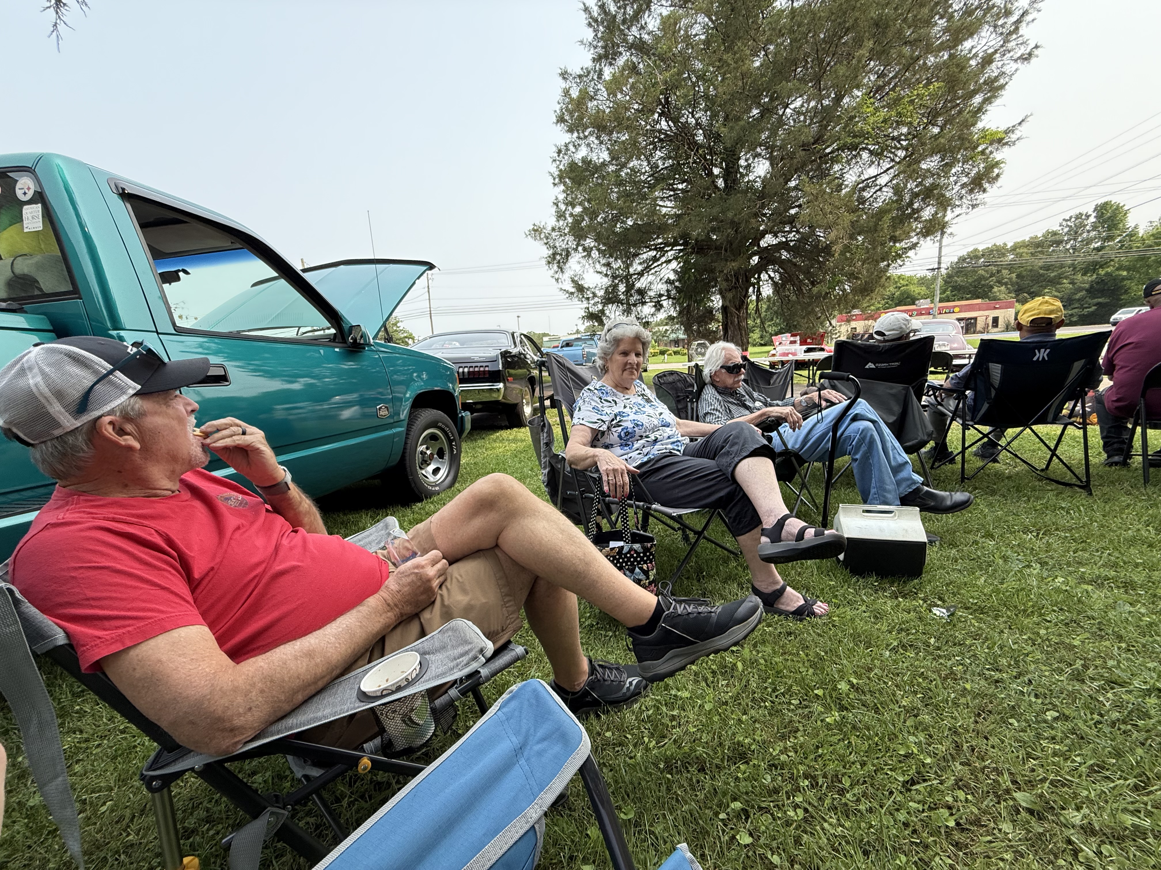 Car show picture