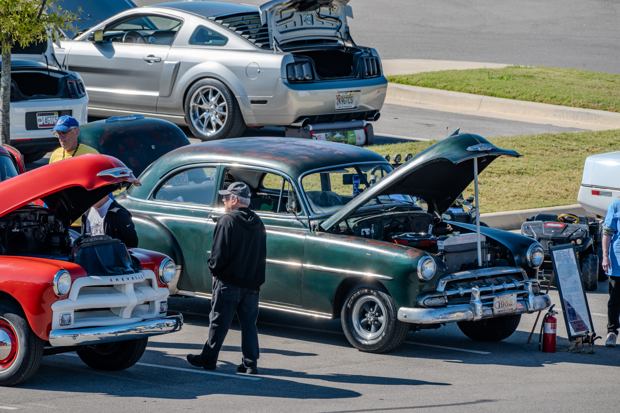 Car show picture