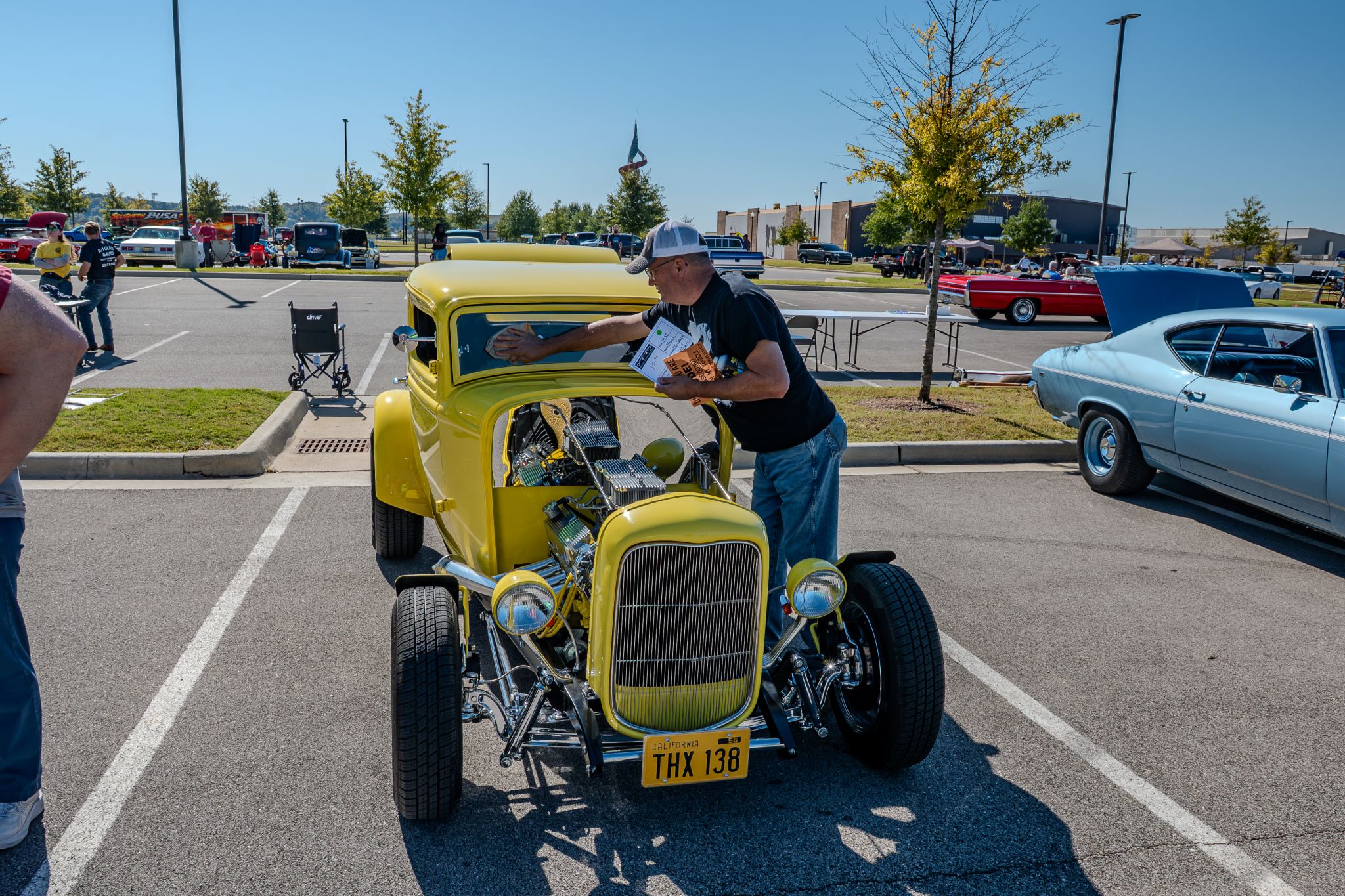 Car show picture