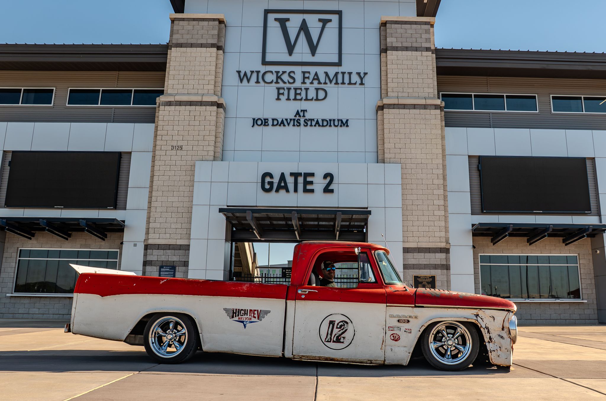 Car show picture