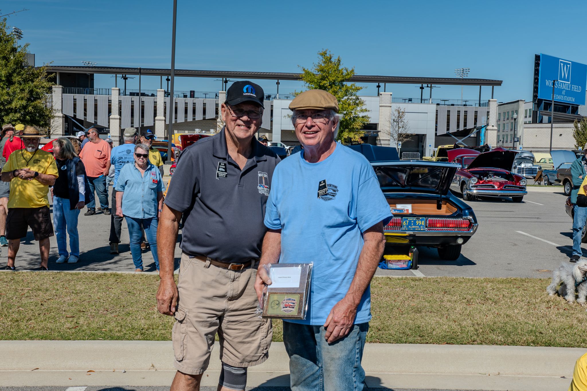 Car show picture